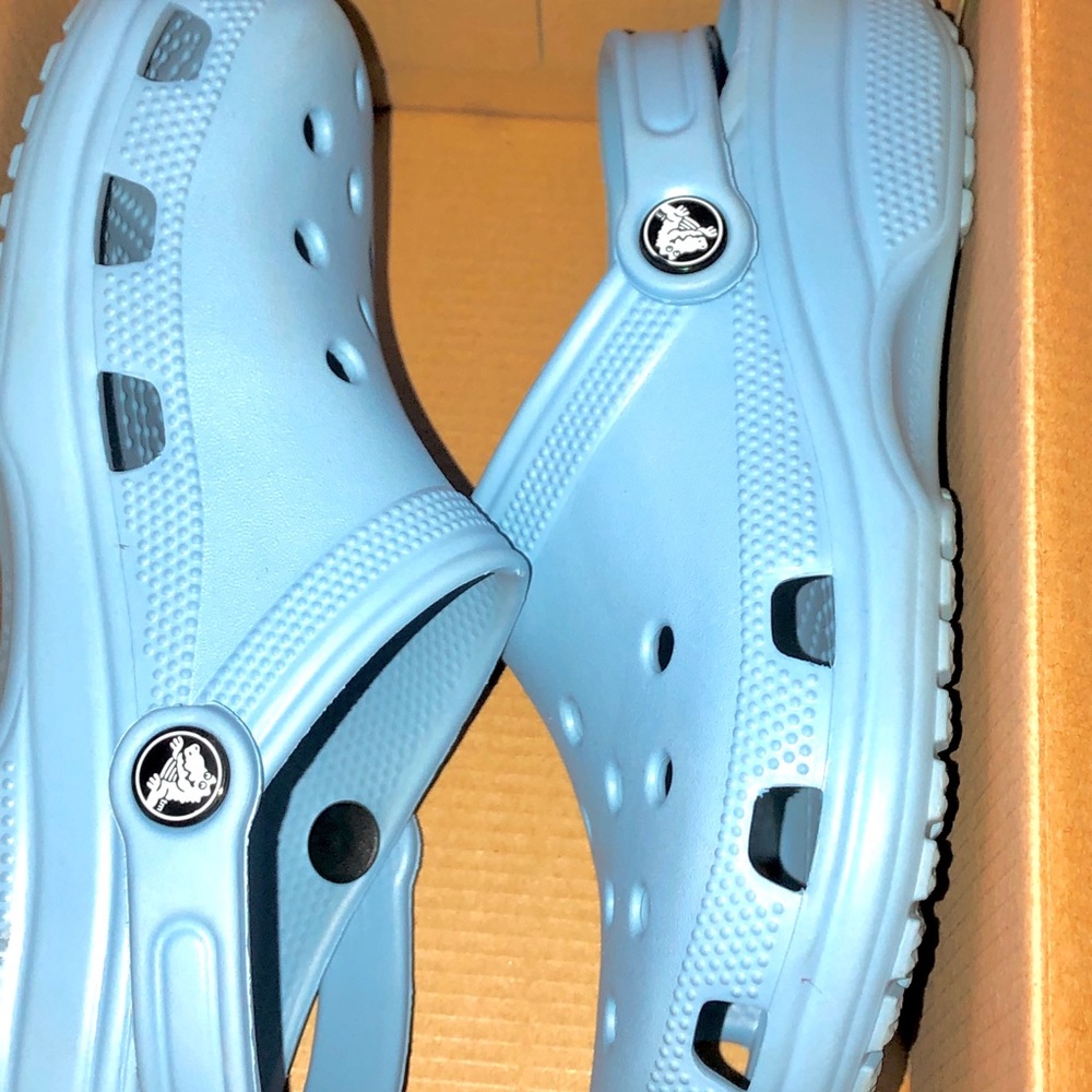 Croc shoes